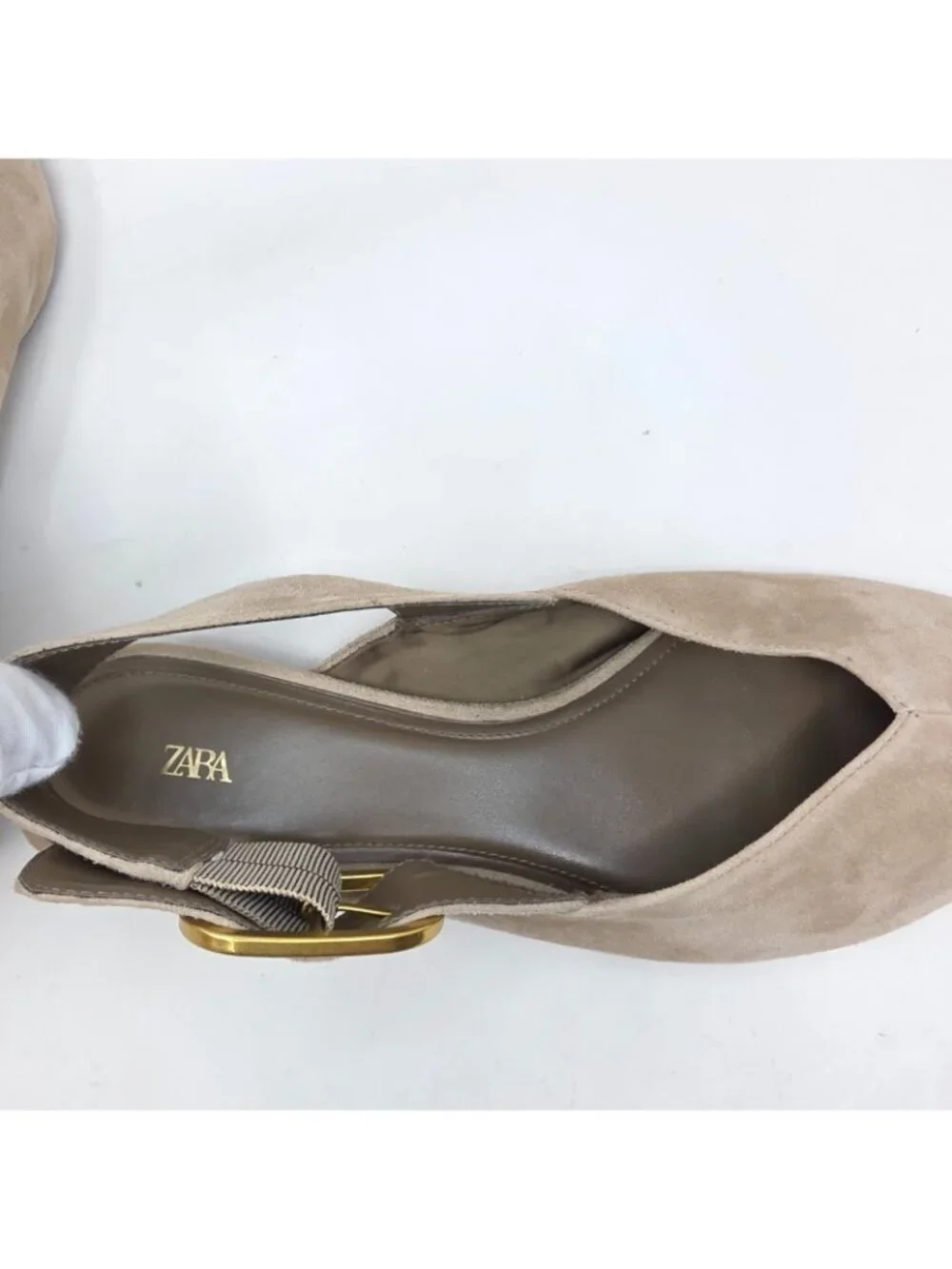 Zara used lightly
